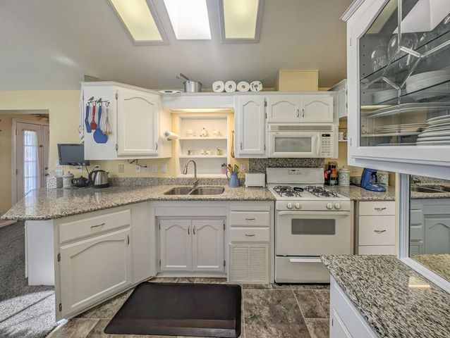 70200 Dillon Road 534, Desert Hot Springs, CA 92241