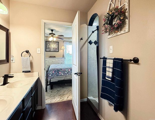 607 Hideaway Circle, Alexander, AR 72002