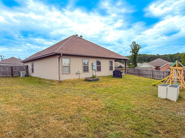 607 Hideaway Circle, Alexander, AR 72002