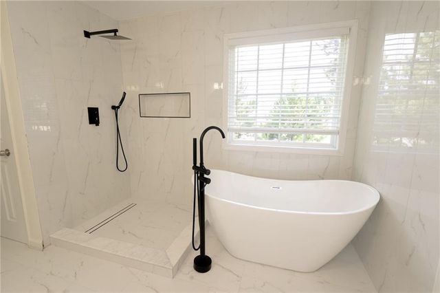 6331 Stewart Ridge Walk, Buford, GA 30518