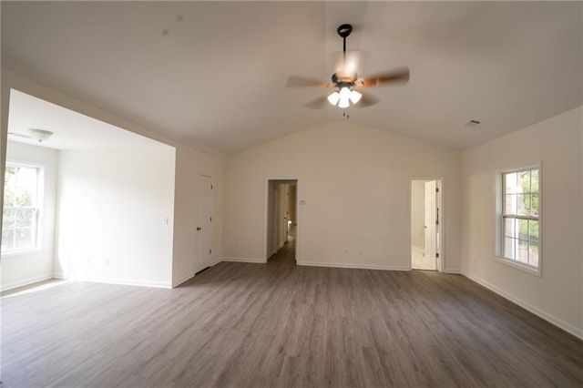 6331 Stewart Ridge Walk, Buford, GA 30518