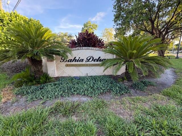 1000 Crystal Way F, Delray Beach, FL 33444