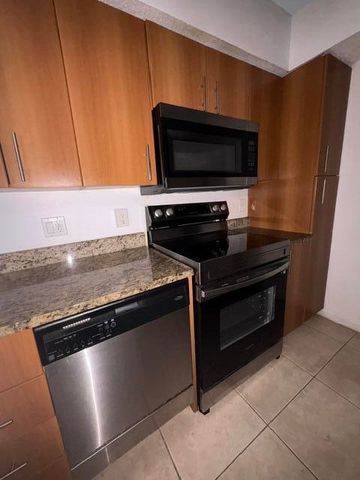 1000 Crystal Way F, Delray Beach, FL 33444