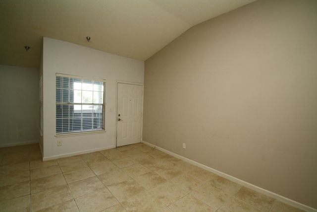 1000 Crystal Way F, Delray Beach, FL 33444