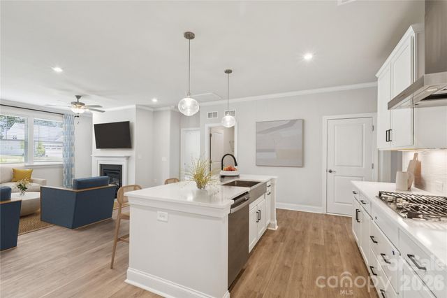 1087 Arundle Road, Sherrills Ford, NC 28673