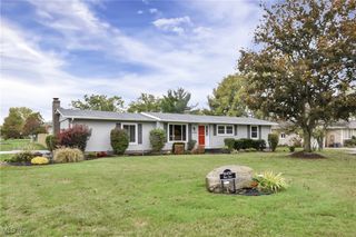 16450 Howe Road, Strongsville, OH 44136