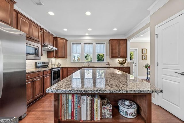 1020 Chickasaw Chief Place, Greensboro, GA 30642