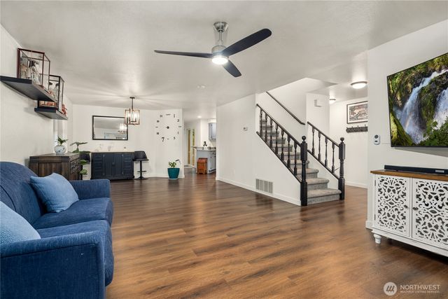 7310 Grove Street, Marysville, WA 98270