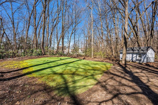 6390 Shugarbush Trail, Kalamazoo, MI 49009