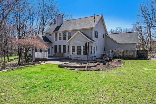 6390 Shugarbush Trail, Kalamazoo, MI 49009