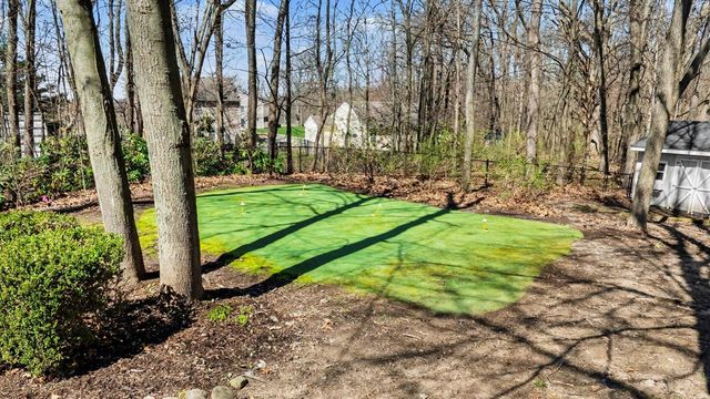 6390 Shugarbush Trail, Kalamazoo, MI 49009