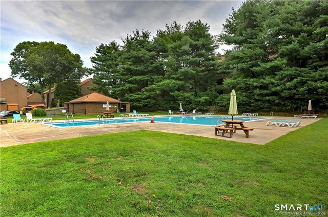 900 Mix Avenue 62, Hamden, CT 06514