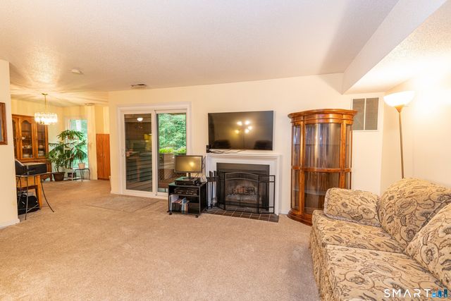 900 Mix Avenue 62, Hamden, CT 06514