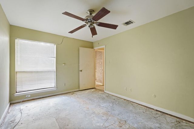 2911 Ashford Trail, Houston, TX 77082