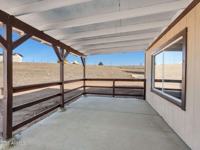 3125 W BIG CHINO Road, Paulden, AZ 86334