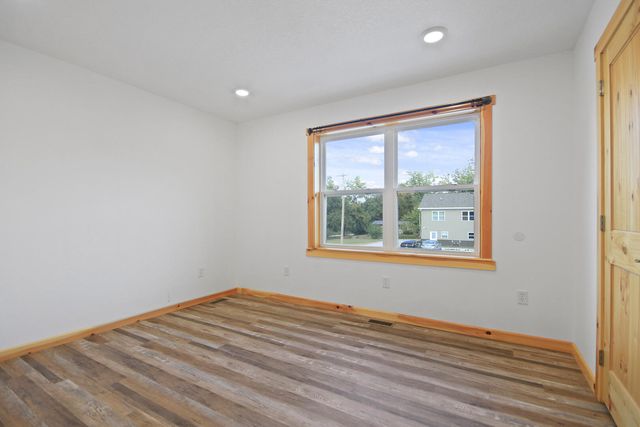 504 OAKLAWN AVE, Fayette, MO 65248