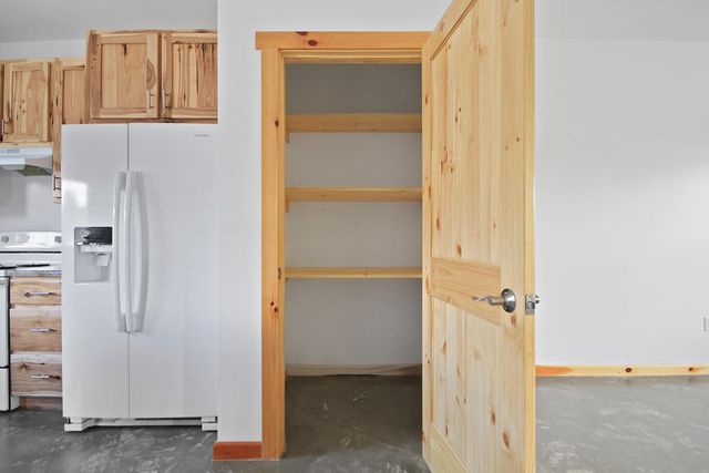 504 OAKLAWN AVE, Fayette, MO 65248