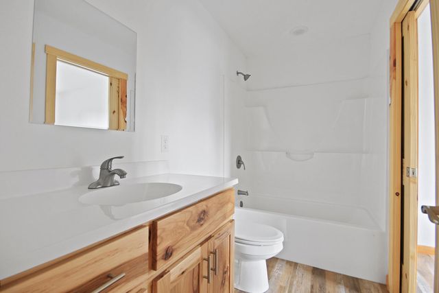 504 OAKLAWN AVE, Fayette, MO 65248