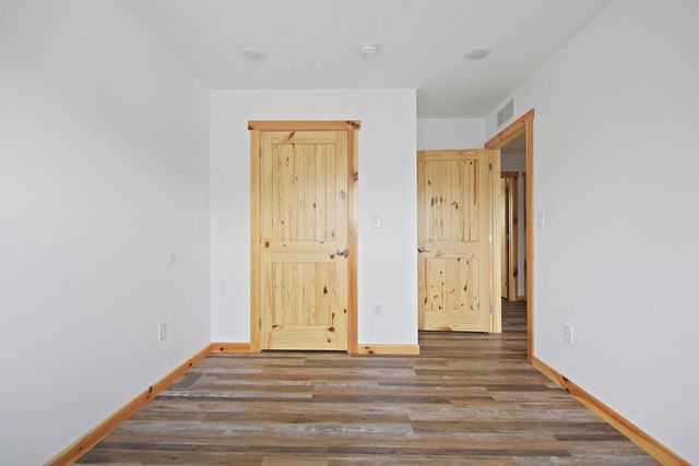 504 OAKLAWN AVE, Fayette, MO 65248