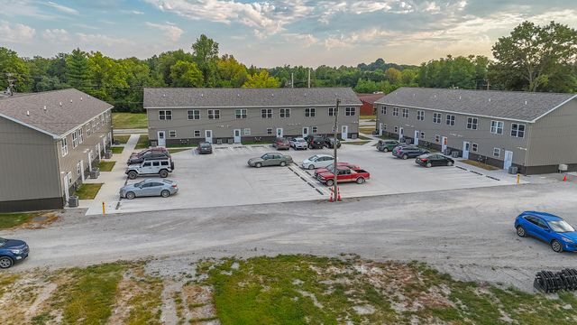 504 OAKLAWN AVE, Fayette, MO 65248