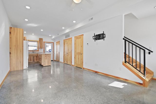 504 OAKLAWN AVE, Fayette, MO 65248