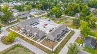 504 OAKLAWN AVE, Fayette, MO 65248