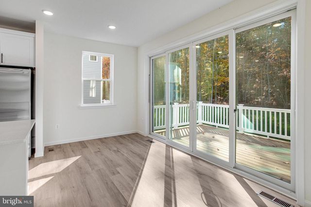 2808 WHITE TAIL DR, Locust Grove, VA 22508