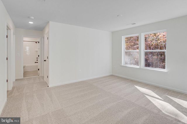 2808 WHITE TAIL DR, Locust Grove, VA 22508