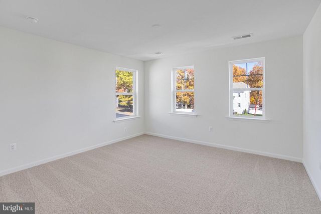 2808 WHITE TAIL DR, Locust Grove, VA 22508