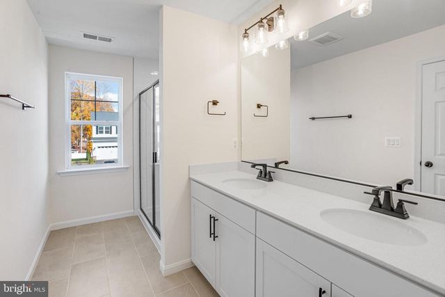 2808 WHITE TAIL DR, Locust Grove, VA 22508