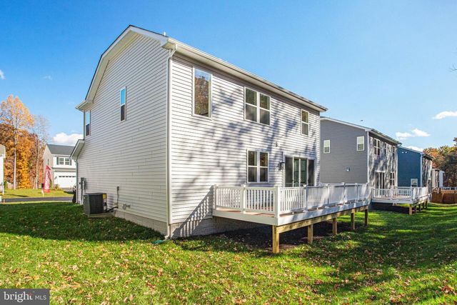 2808 WHITE TAIL DR, Locust Grove, VA 22508