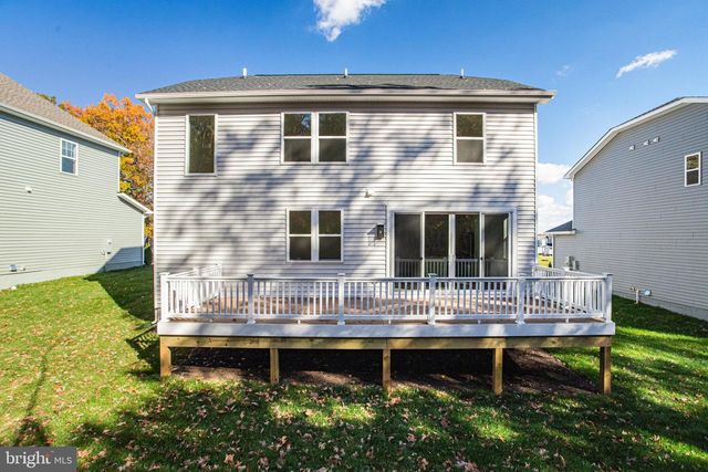 2808 WHITE TAIL DR, Locust Grove, VA 22508