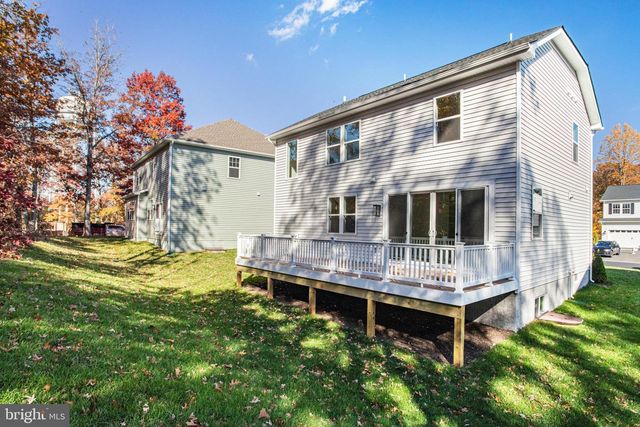 2808 WHITE TAIL DR, Locust Grove, VA 22508