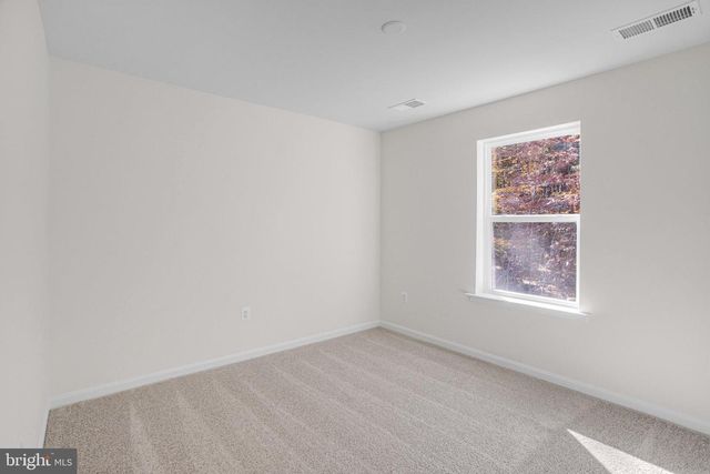 2808 WHITE TAIL DR, Locust Grove, VA 22508