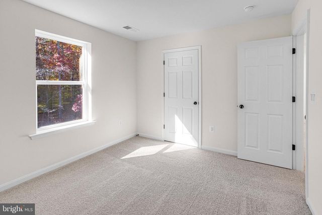 2808 WHITE TAIL DR, Locust Grove, VA 22508