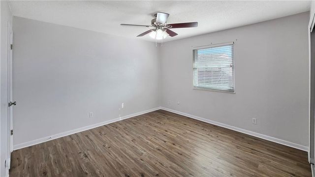 6222 Robinson Street 3, Overland Park, KS 66202