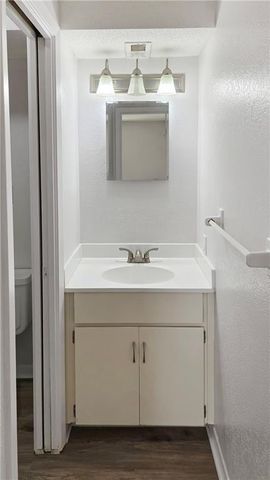 6222 Robinson Street 3, Overland Park, KS 66202