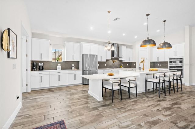 12630 HORSESHOE BEND DRIVE, Lithia, FL 33547