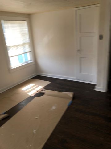 827 1st Avenue N, Texas City, TX 77590