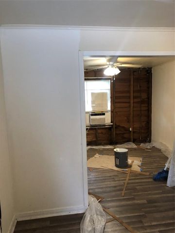 827 1st Avenue N, Texas City, TX 77590