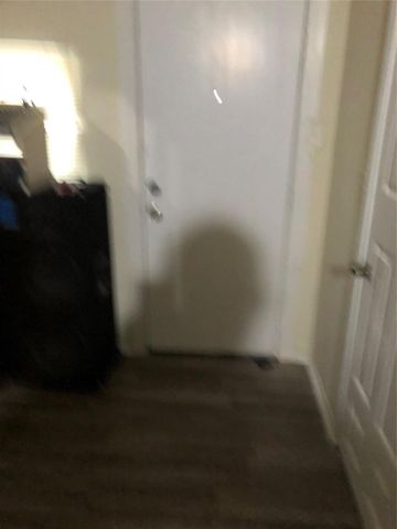 827 1st Avenue N, Texas City, TX 77590