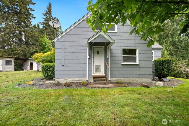 11513 Jovita Blvd E, Edgewood, WA 98372