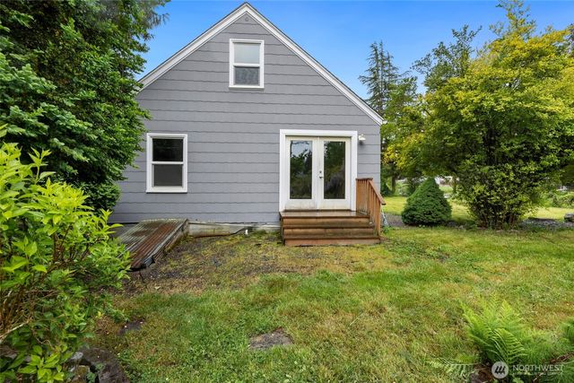 11513 Jovita Blvd E, Edgewood, WA 98372