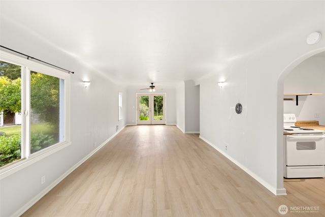 11513 Jovita Blvd E, Edgewood, WA 98372