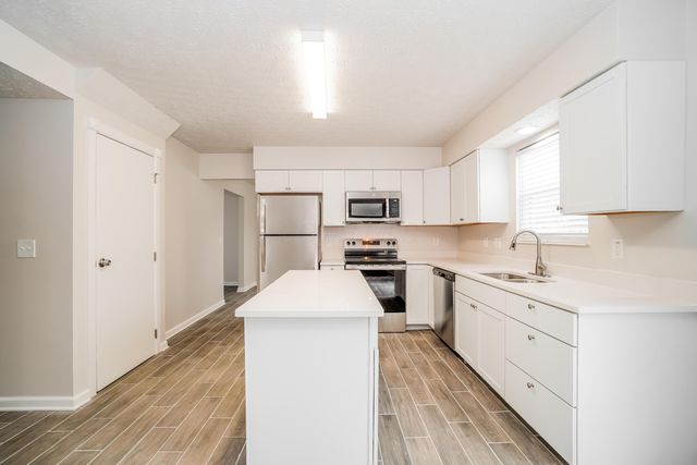 3183 Innisbrook Court, Pickerington, OH 43147