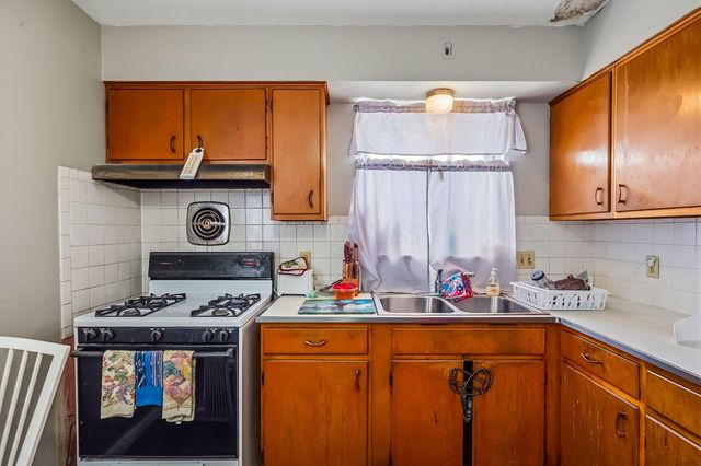 1718 Weiler Avenue, Columbus, OH 43207