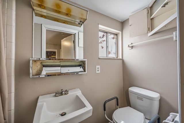 1718 Weiler Avenue, Columbus, OH 43207