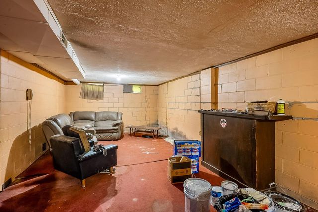 1718 Weiler Avenue, Columbus, OH 43207