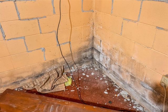 1718 Weiler Avenue, Columbus, OH 43207