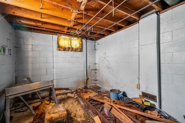 1718 Weiler Avenue, Columbus, OH 43207